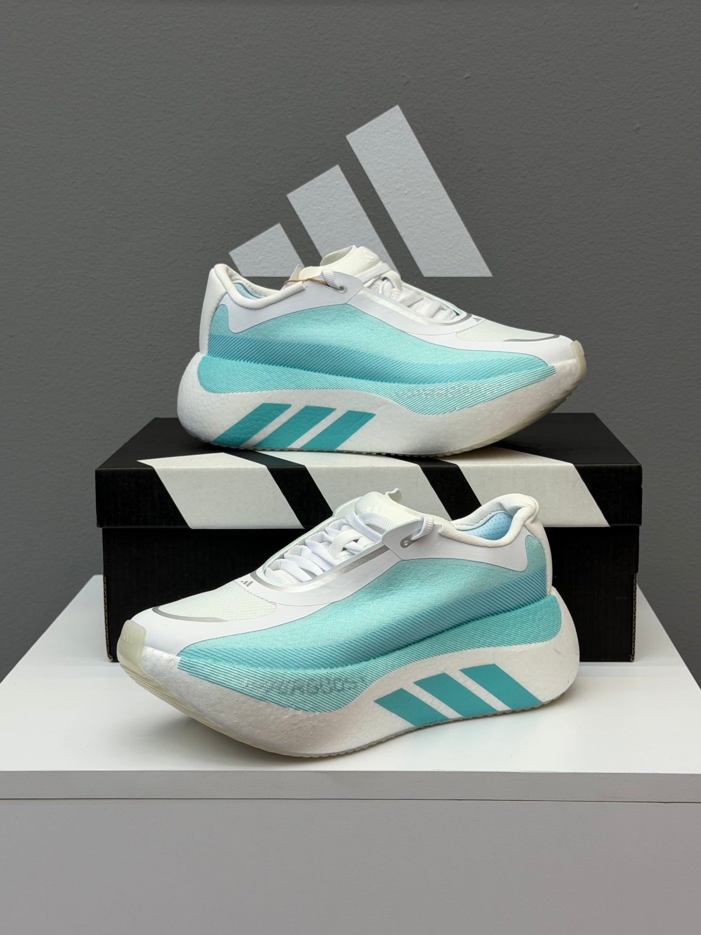 ADIDAS HYPERBOOST