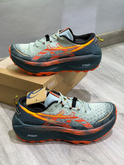 ASICS TRABUCO MAX 4