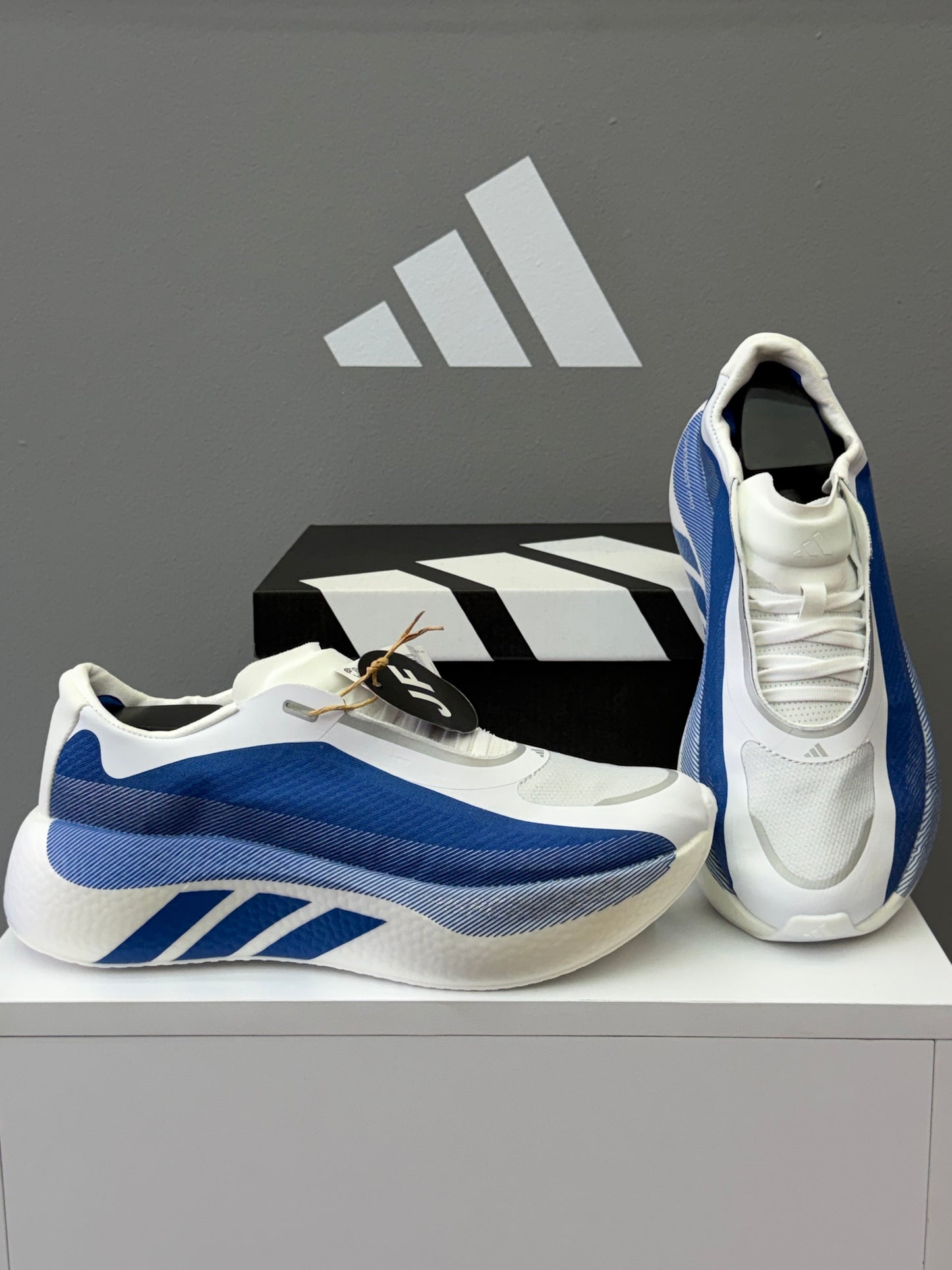 Hyperboost