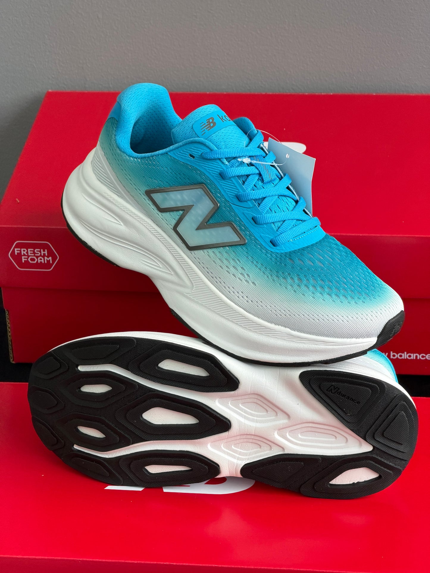 New balance fresh foam kaiha road