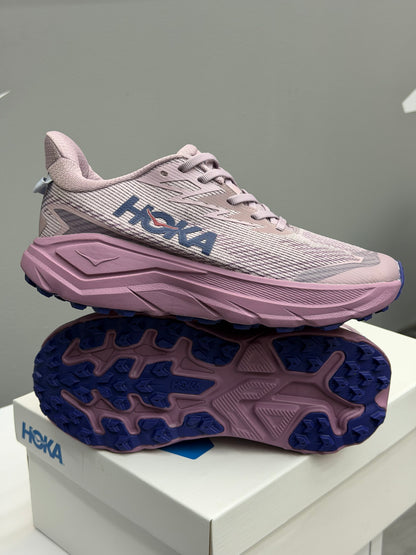 HOKA CHALLENGER 8 GTX