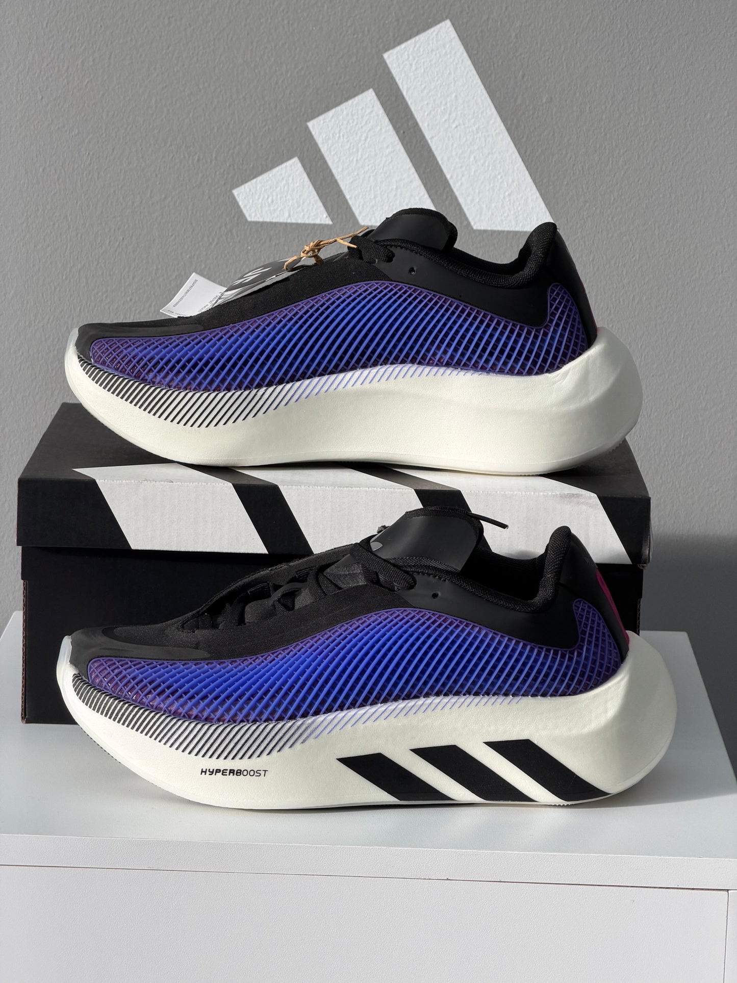 ADIDAS HYPERBOOST