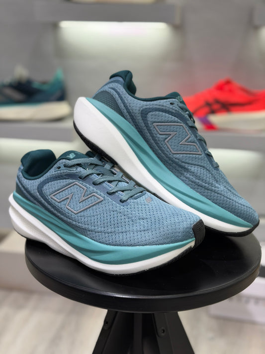 NEW BALANCE 1080 V15