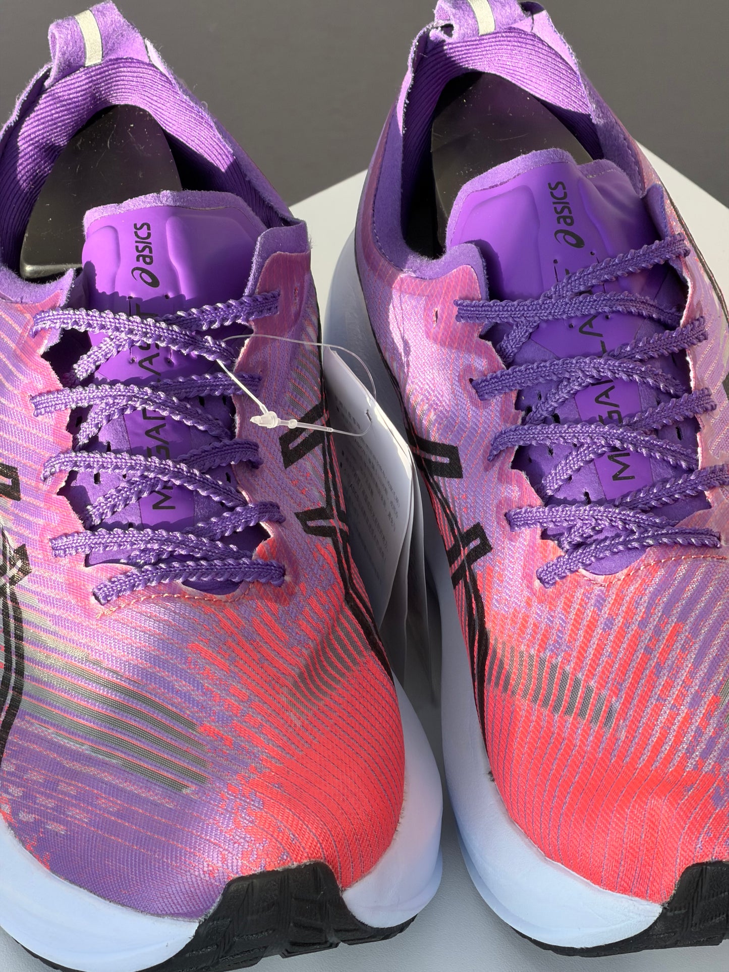 Asics megablast