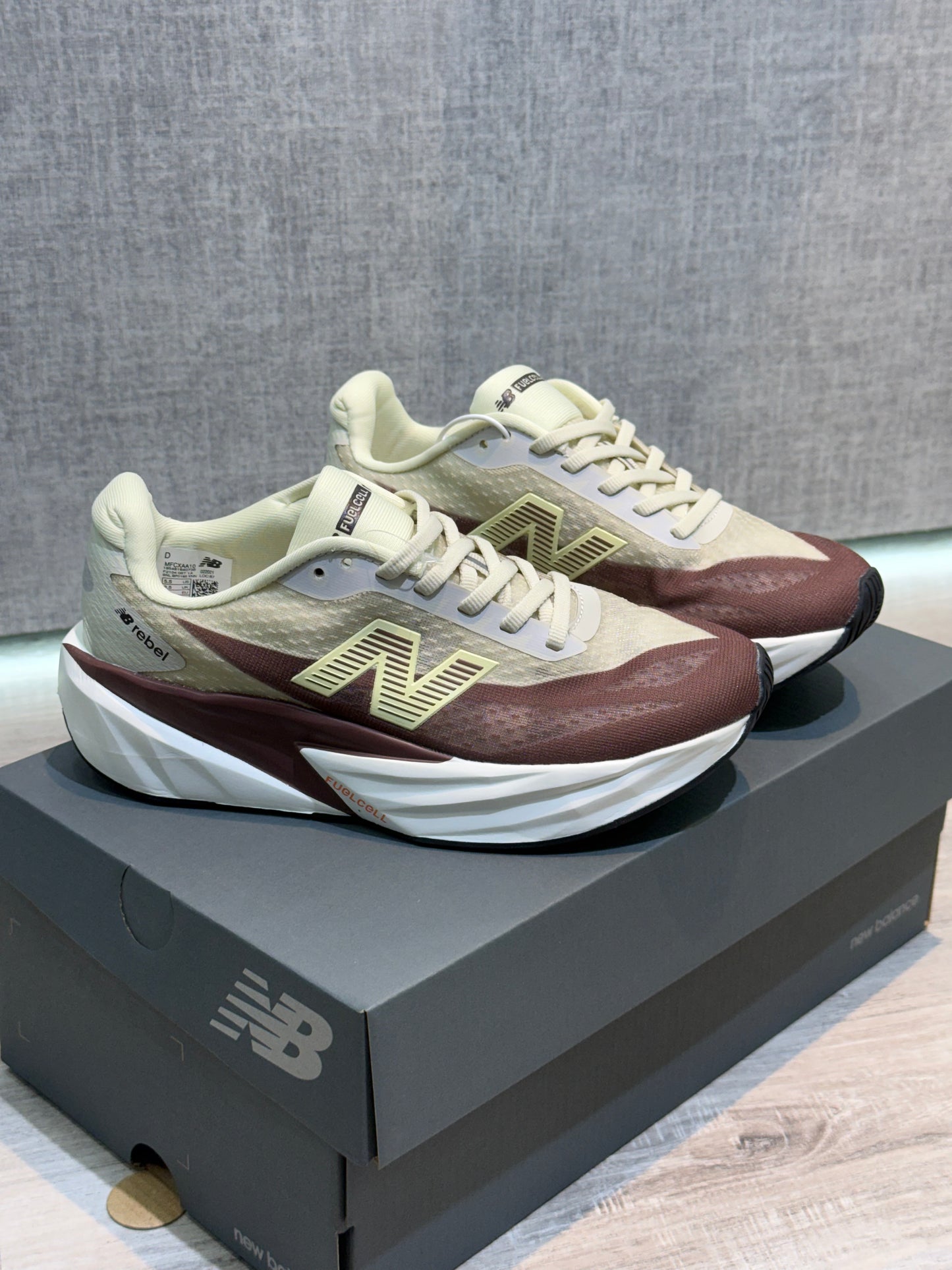 New balance Rebel V5