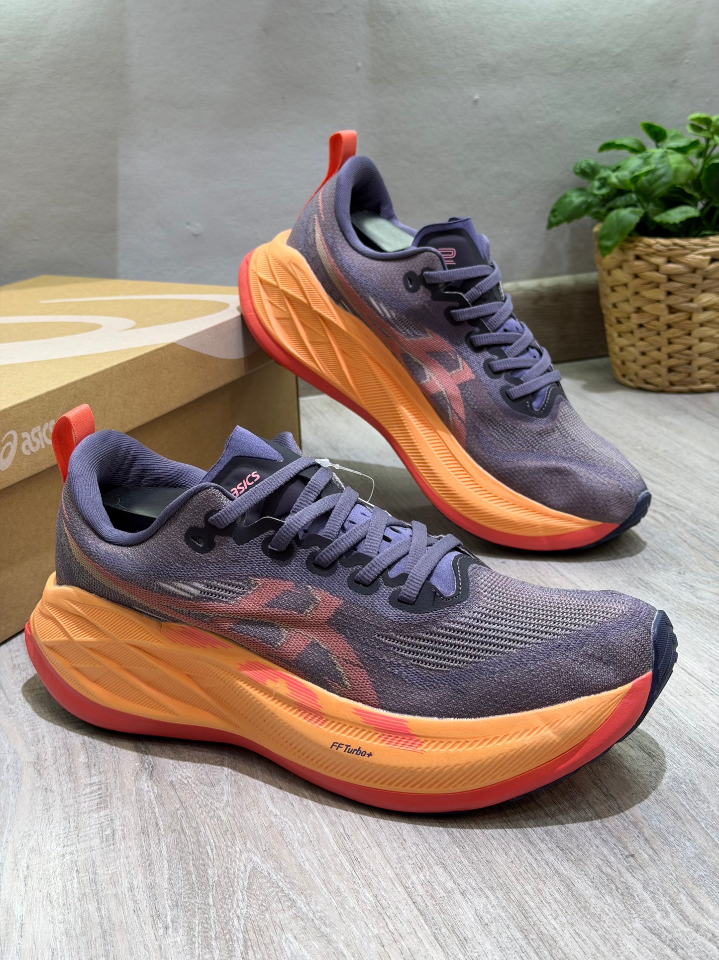ASICS SUPERBLAST 2
