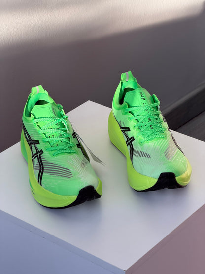 Asics megablast