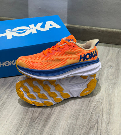 Hoka Clifton 9
