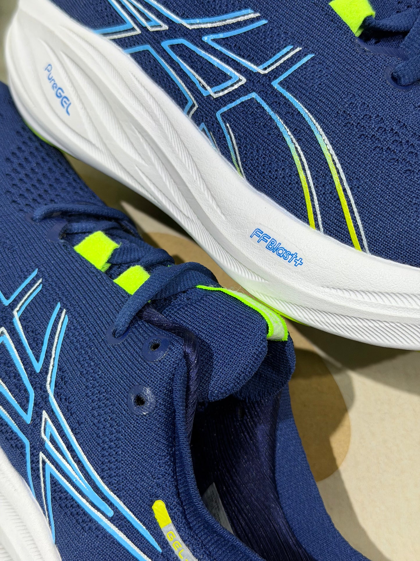 Asics gel-nimbus 26