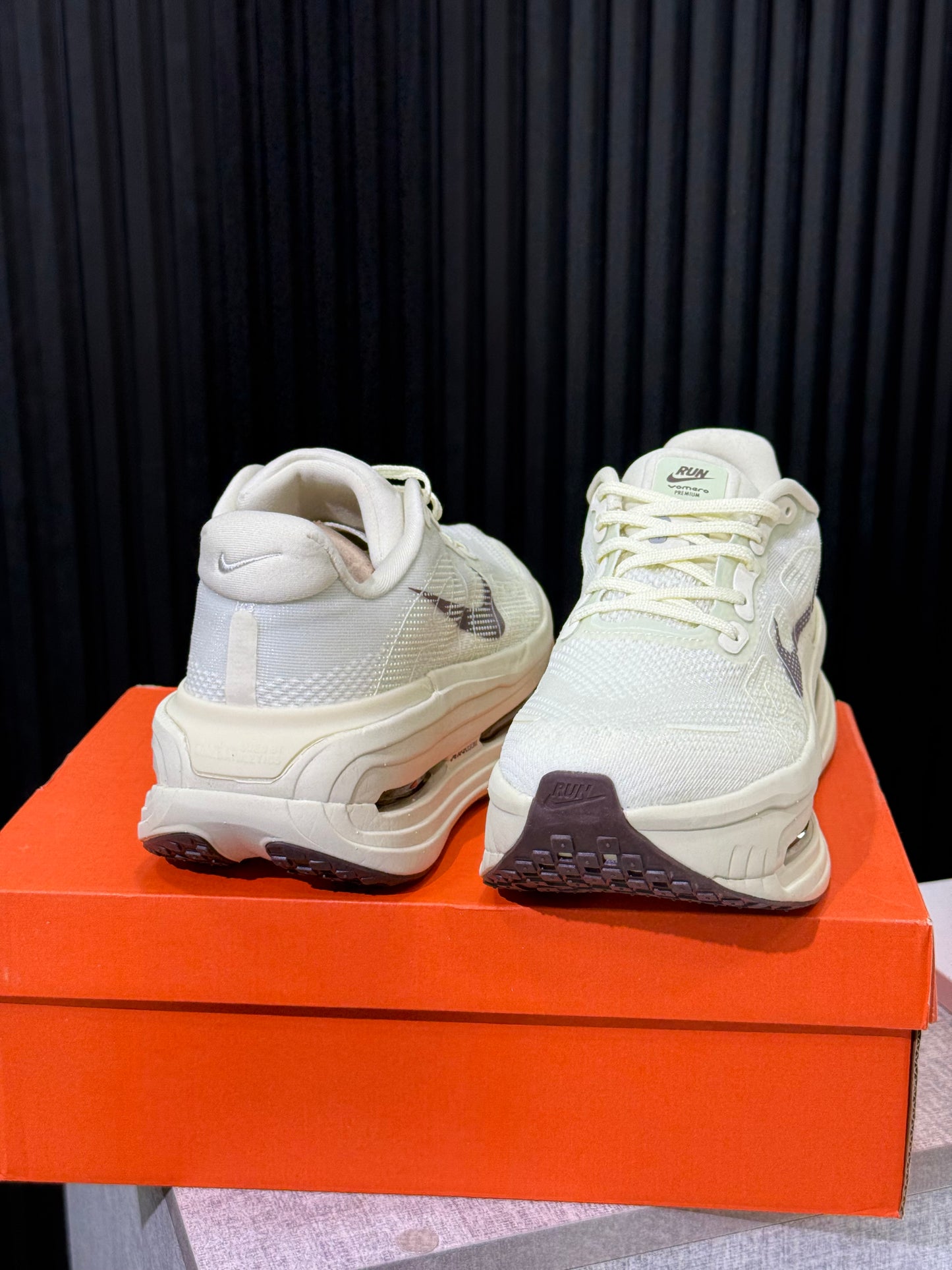 Nike Vomero Premium