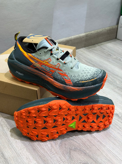 ASICS TRABUCO MAX 4