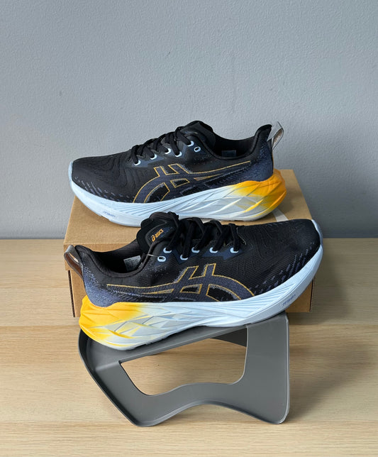 Asics novablast 4