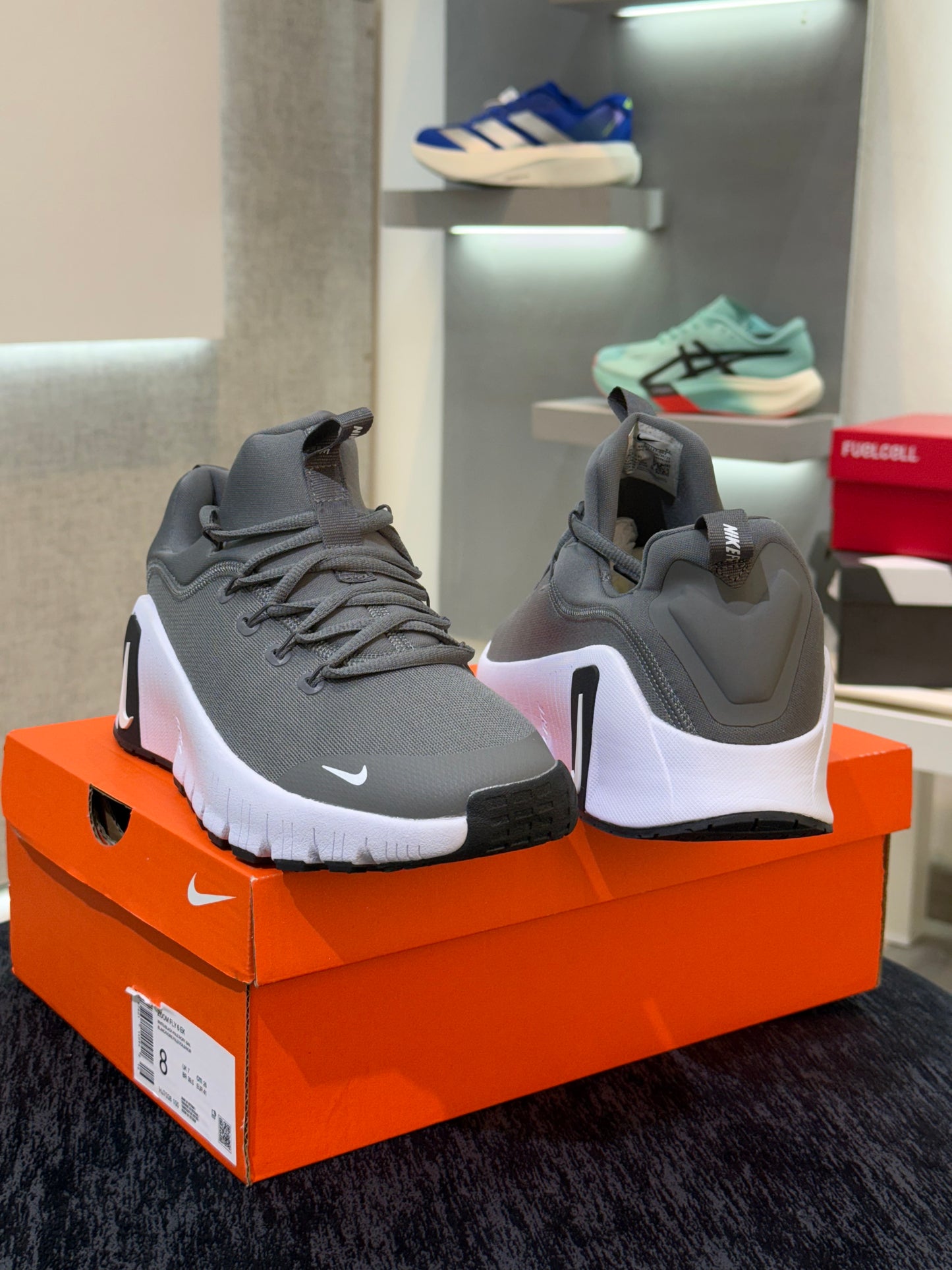 NIKE FREE METCON