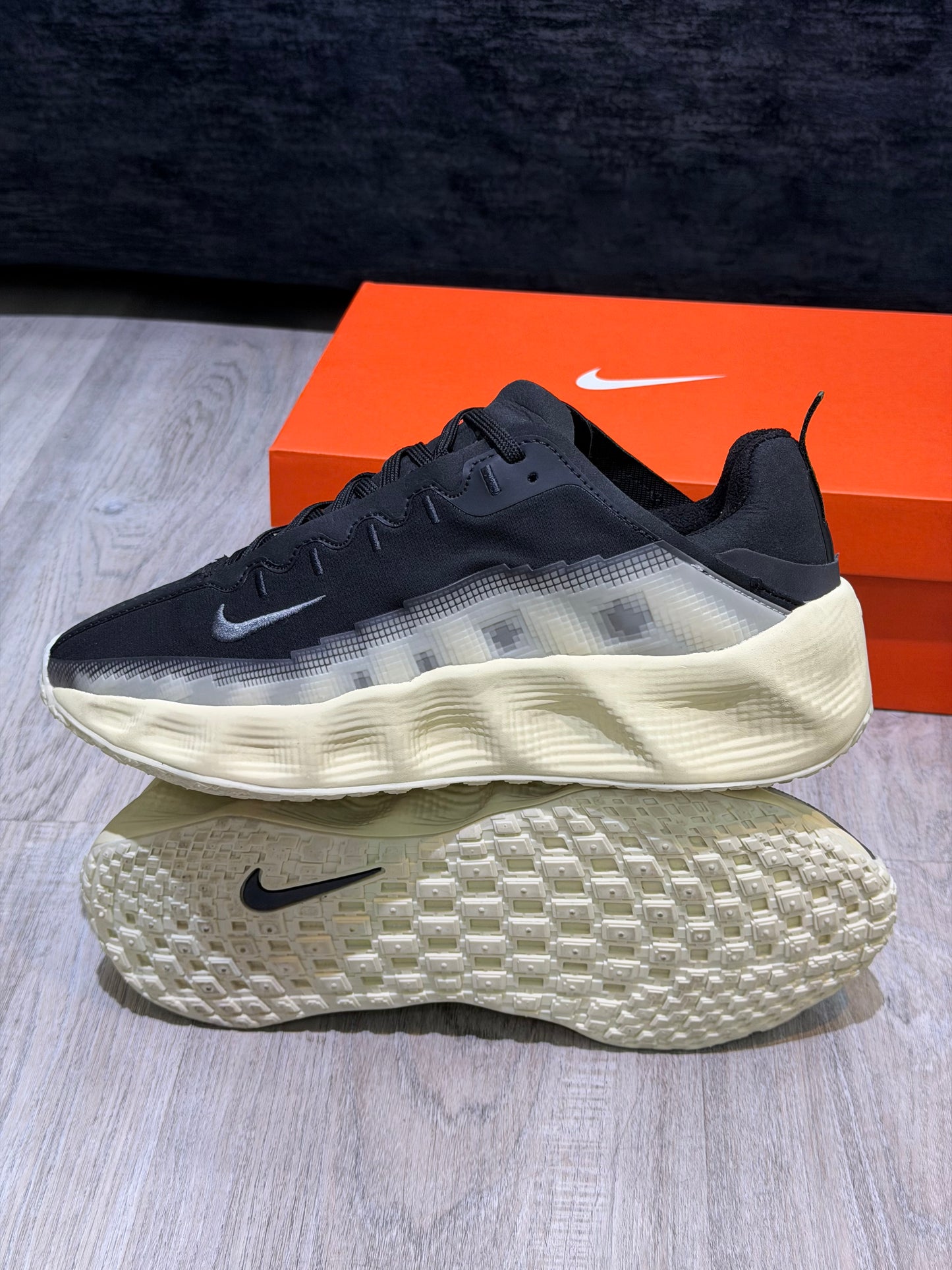 NIKE AVA ROVER