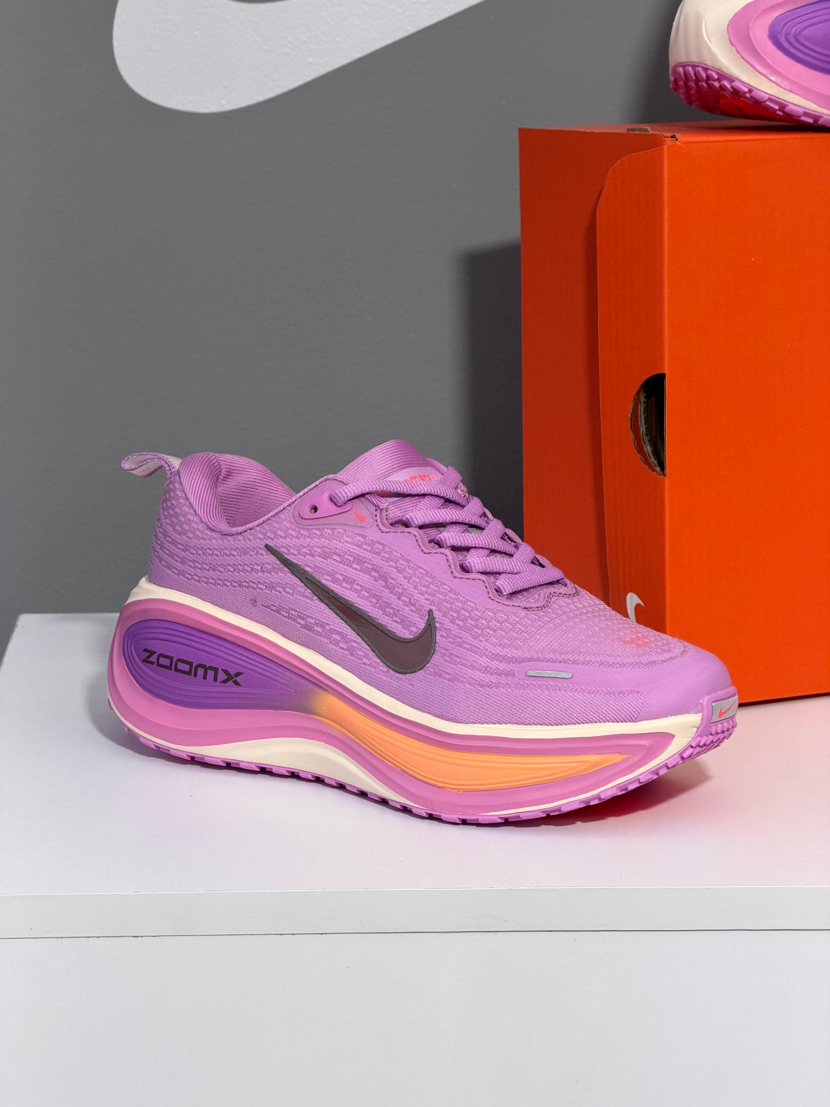 Nike Vomero Plus