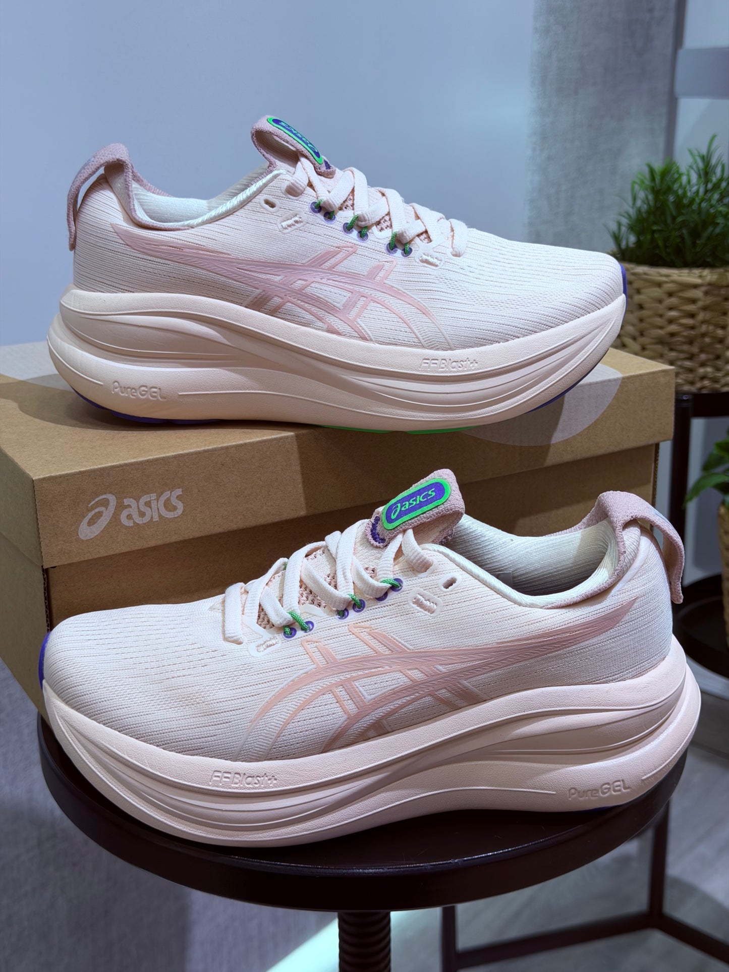 Asics Nimbus 28