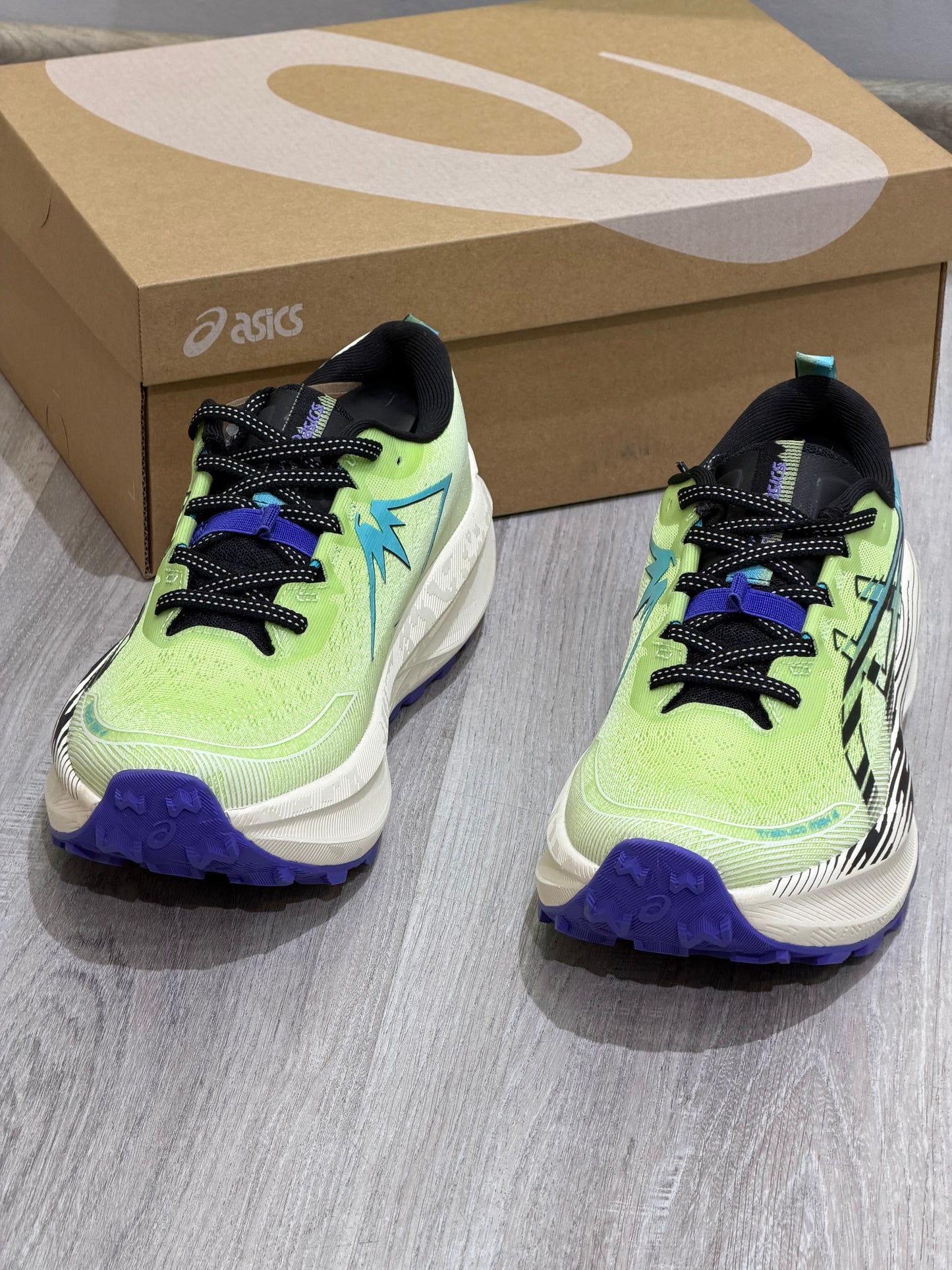 Asics Trabuco max 4