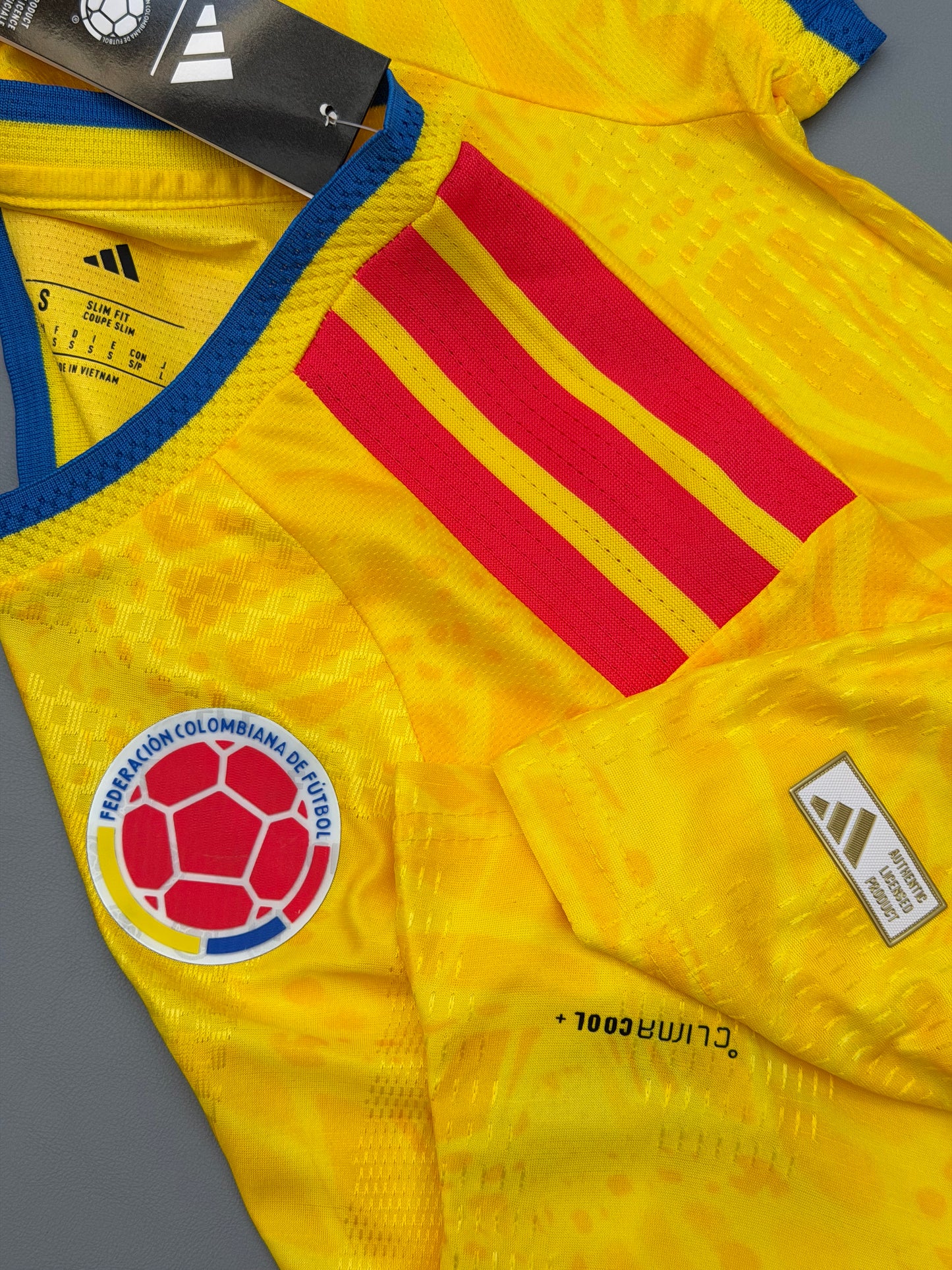 CAMISETA VERSION JUGADOR (MUNDIAL 2026) Colombia
