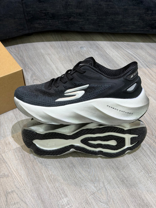 Skechers Aero burst