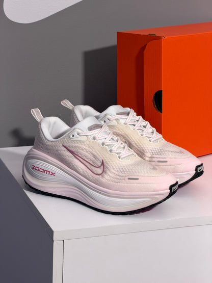 Nike Vomero Plus