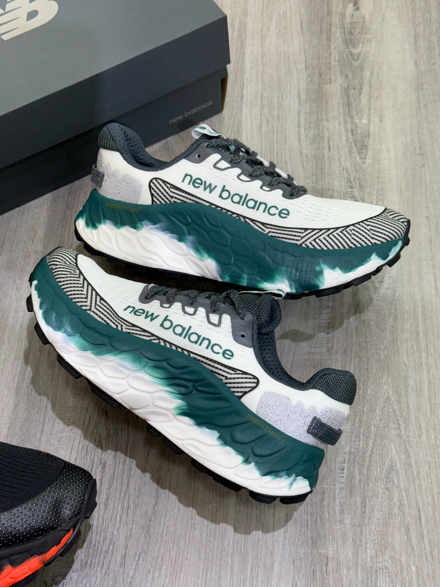 New Balance More Trail