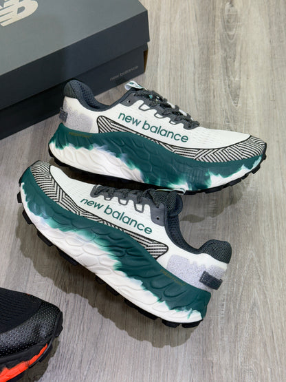 New Balance More Trail