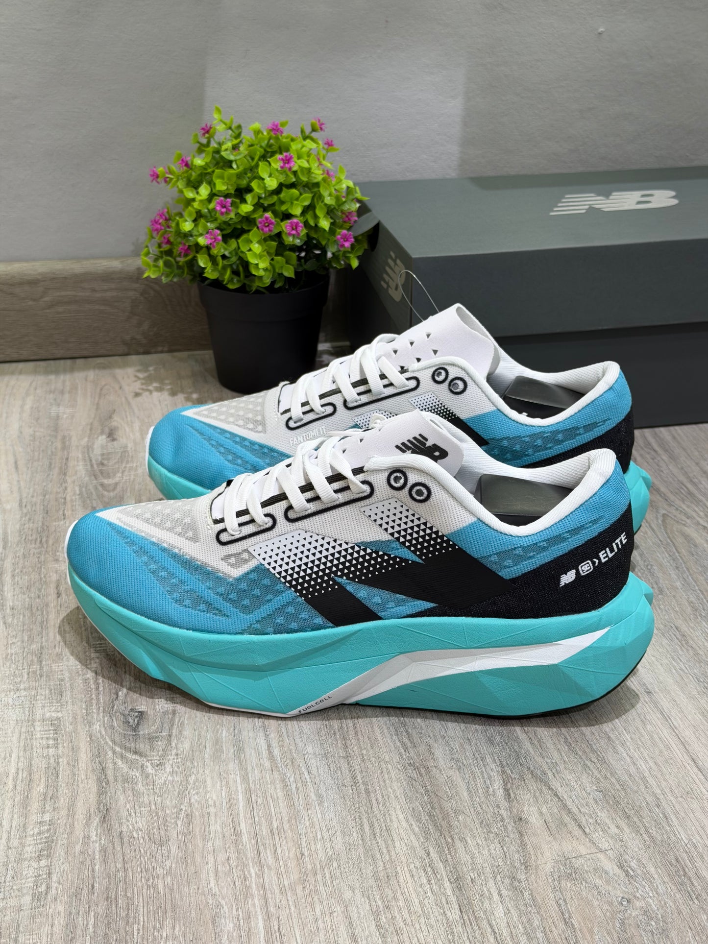 New balance ELITE V4