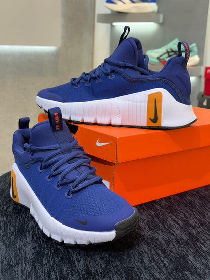 NIKE FREE METCON