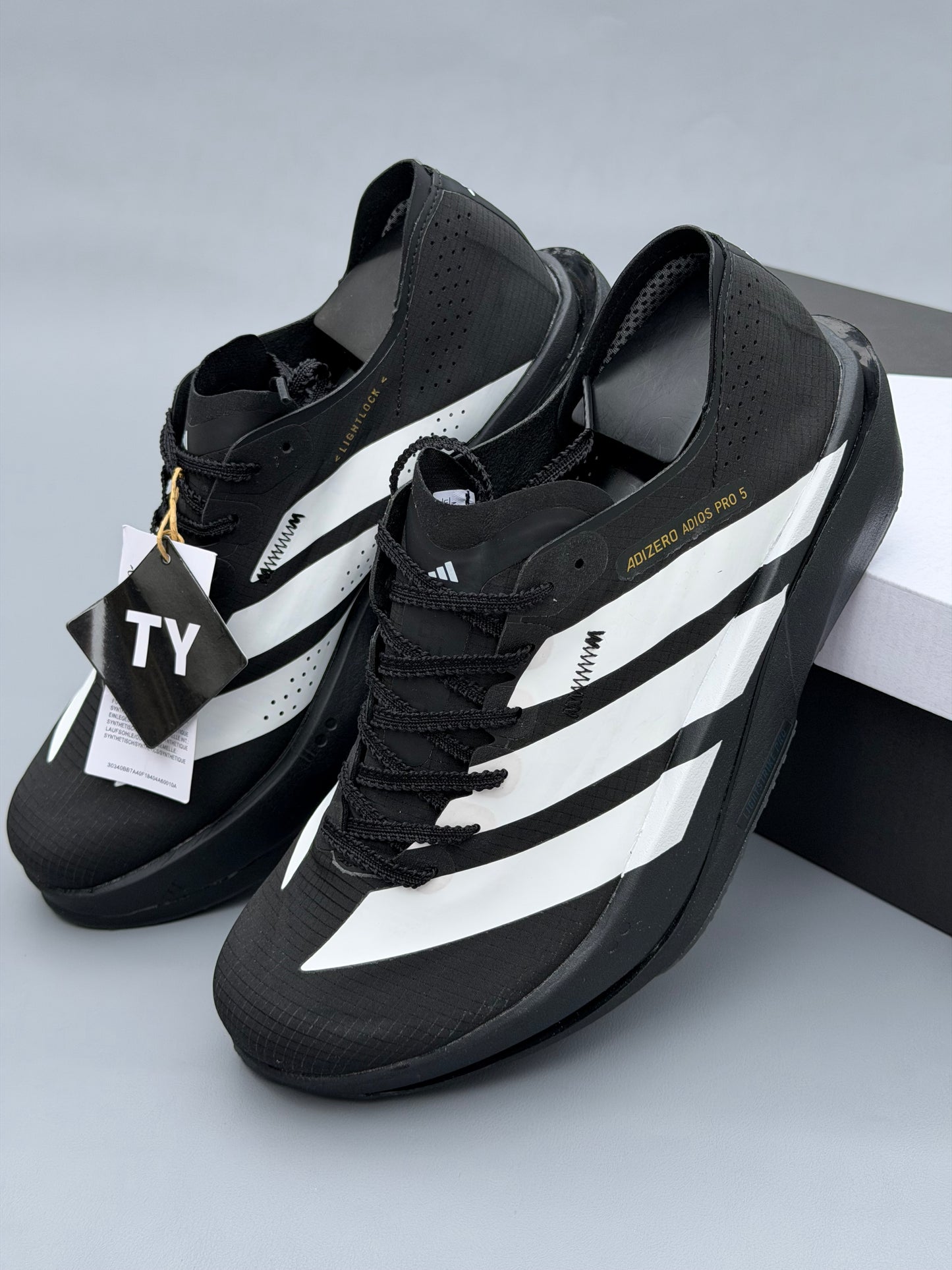 Adizero adios pro 5