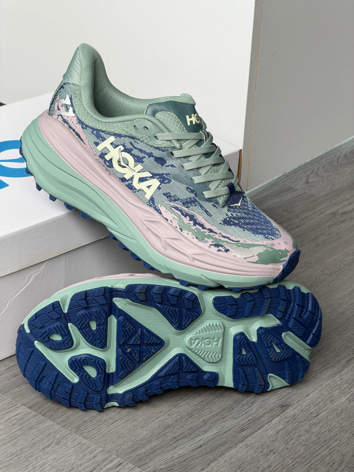 Hoka Stinson 7