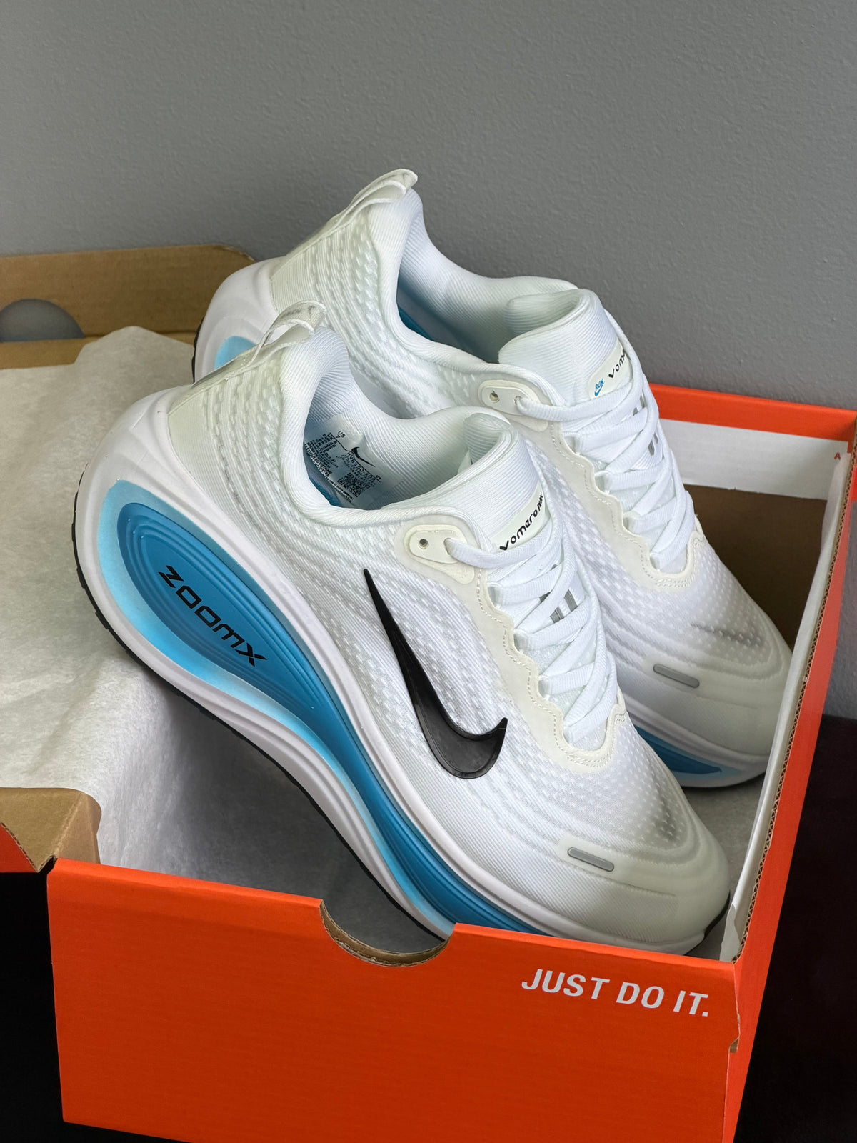 Nike Vomero Plus