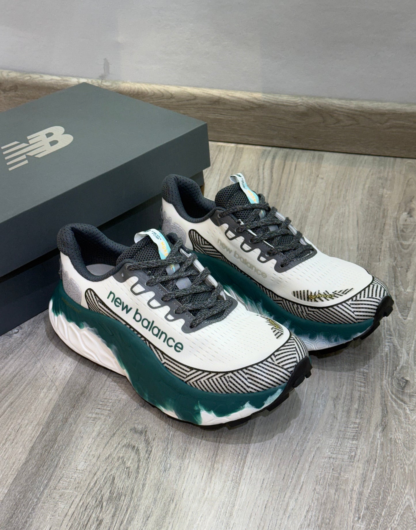 New Balance More Trail